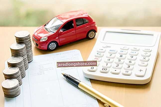 
   Zahrnují platby za auto leasing daň ​​z obratu?
  